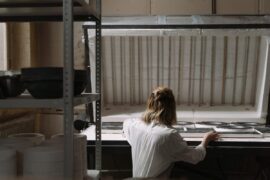 Créativité et évasion : quand les artisans français réinventent leurs vacances