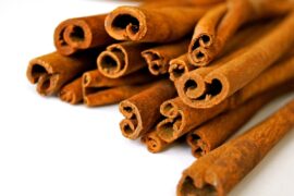 La cannelle fait-elle grossir ? - Voici votre réponse !