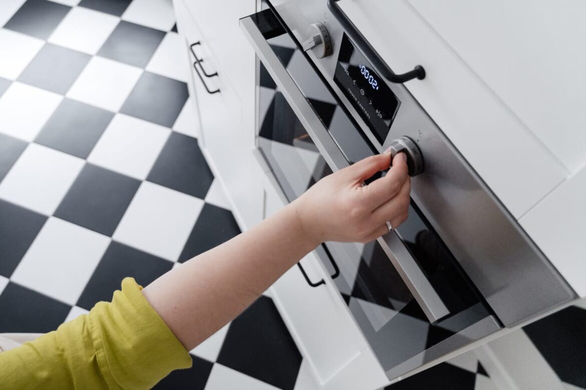 La consommation réelle d'un four électrique et le meilleur moyen d'économiser l'énergie